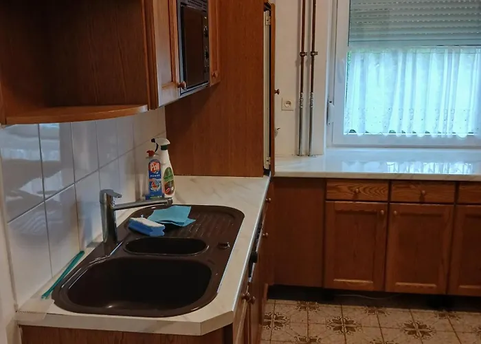 Schwartz Apartment Neusiedl am Steinfelde