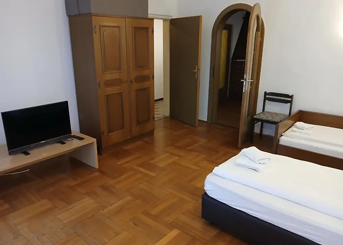 Schwartz * Neusiedl am Steinfelde